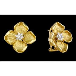 14KY Gold Diamond Flower Earrings