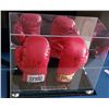 Image 1 : MUHAMMAD ALI & JOE FRAZIER AUTOGRAPHED EVERLAST BOXING GLOVE WITH CASE