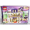 Image 1 : LEGO FRIENDS HEARTLAKE GROUND