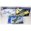 Image 1 : SET OF 3 AIRCRAFT MODEL KITS