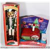 Image 1 : XMAS ITEMS WOODEN NUTCRACKER