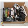 Image 1 : MIXED LOT OF VIDEOGAMES AND ACCESSORIES