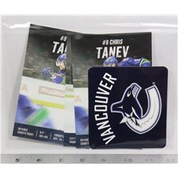 LOT OF 6 VANCOUVER CANUCKS POSTCARDS AND STICKERS