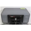 Image 1 : SENTRY HOME SAFE W/ KEY