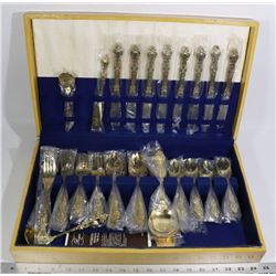 LOT OF GOLD PLATED CUTLERY