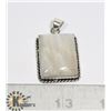 Image 1 : #3-MOONSTONE PENDANT