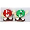 Image 1 : M & M'S 2 X WAVING
