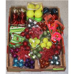 FLAT OF ASSORTED CHRISTMAS