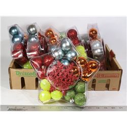 FLAT OF ASSORTED CHRISTMAS TREE BALLS AND