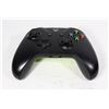 Image 1 : WIRELESS XBOX ONE CONTROLLER