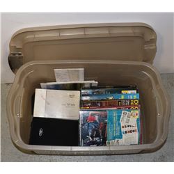 LARGE CLEAR TOTE W/LID WITH AUTOMOTIVE