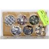 Image 1 : 6 BEATLES COINS IN PLASTIC CASES