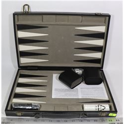 VINTAGE BACKGAMMON GAME