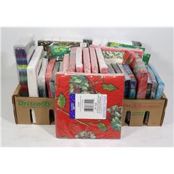 FLAT OF CHRISTMAS NAPKINS