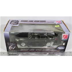 NEW IN BOX HIGHWAY 61 1:18 DIECAST