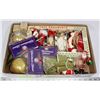 Image 1 : FLAT OF ASSORTED CHRISTMAS ORNAMENTS - ESTATE