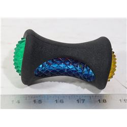 NEW LED DOG BALL (TOY) - LIGHTS UP