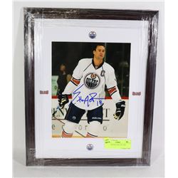 AUTOGRAPHED NHL PICTURE