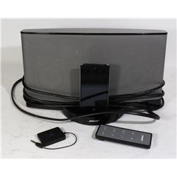 BOSE I-POD WITH DOCKING STATION