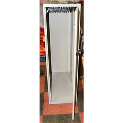 ENCLOSED VERTICAL CABINET WITH PRINT LOCK HANGERS
