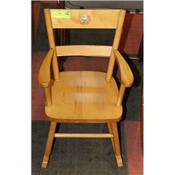 KIDS WOOD ROCKING CHAIR