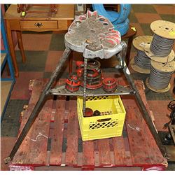 RIDGED #450 TRISTAND 1/8 TO 5 PIPE THREADER