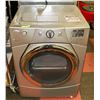 Image 1 : WHIRLPOOL FRONTLOAD DRYER