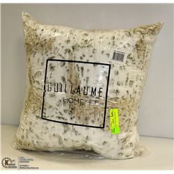 NEW GUILLAUME HOME 18"X18"- FAUX FUR