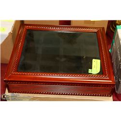 JEWELLERY BOX