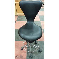 NEW SALON BLACK HYDRAULIC SWIVEL BAR STOOL