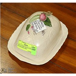 ROYAL CROWN DEVON CHEESY BUTTER DOME DISH