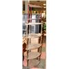 Image 1 : FIVE TIER WOOD CORNER SHELF