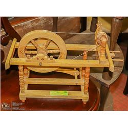 HANDCRAFTED WOODEN BOX STYLE SPINNING WHEEL