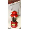 Image 1 : 1966 RED COLEMAN 200 LANTERN