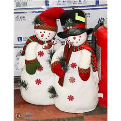 PAIR OF SNOWMEN 28" TALL
