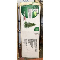 6' PRELIT 1/2 CHRISTMAS TREE WITH LED LIGHTS