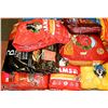 Image 1 : PALLET OF ASSORTED DAMAGED BAG DOG FOOD