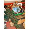 Image 1 : PALLET OF ASSORTED CHRISTMAS STUFF DECORATIONS