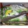 Image 1 : 8 BAGS GREAT VALUE BLACK SUNFLOWER SEEDS 13KG