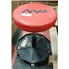 Image 1 : MVP SHOP STOOL