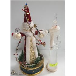 PAIR OF VINTAGE CHRISTMAS STATUES