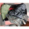 Image 1 : WINTER WORK JACKET 2XL , 2 LG VESTS, 1 XL VEST