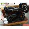 Image 3 : ANTIQUE SINGER SEWING MACHINE