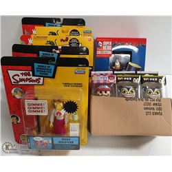 6 COLLECTIBLE FIGURES + 6 PEZ.