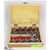 Image 1 : CRAFTSMAN CASE WITH 10 ROUTER BITS