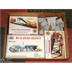 HO TRAIN ACCESSORIES