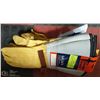 Image 1 : LOT OF 5 NEW PAIRS OF WELDING GLOVES