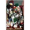 Image 2 : LOT OF ASSORTED CHRISTMAS DECORATIONS