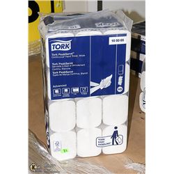 PACKAGE WITH 12 PACKS OF TORK CONTINUOUS TOWEL