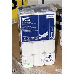 PACKAGE WITH 12 PACKS OF TORK CONTINUOUS TOWEL